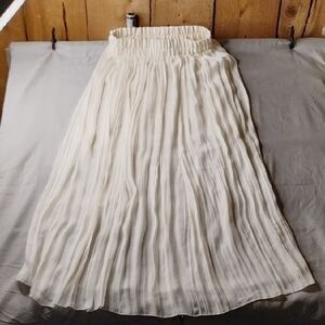 H&M Cream Maxi Skirt